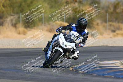 media/Jan-08-2022-SoCal Trackdays (Sat) [[1ec2777125]]/Turn 2 (150pm)/